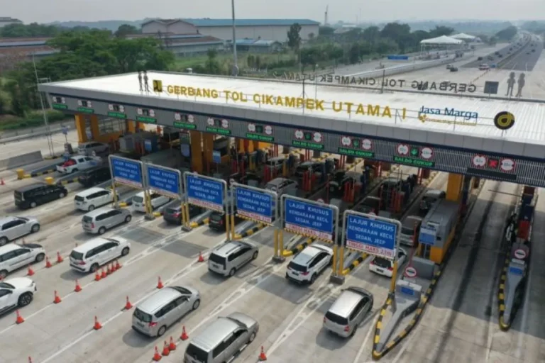 Gerbang Tol CIKATAMA