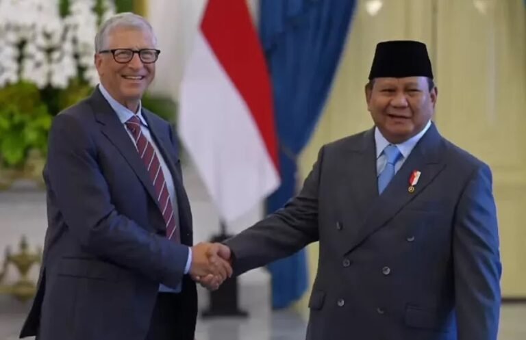 Presiden Republik Indonesia, Prabowo Subianto, menerima kunjungan kehormatan tokoh filantropi dunia sekaligus pendiri Gates Foundation, Bill Gates, di Istana Merdeka, Jakarta, pada Rabu, 7 Mei 2025. Foto: BPMI Setpres/Muchlis Jr