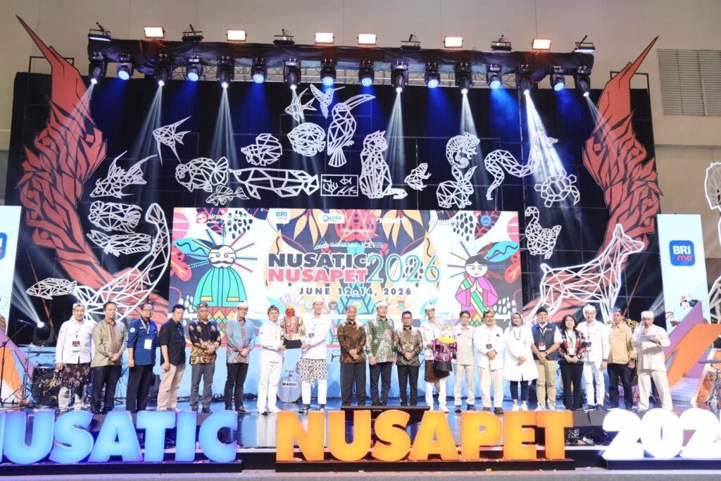 Gubernur Banten Andra Soni di acara penutupan pameran Nusatic Nusapet di ICE BSD Tangerang.