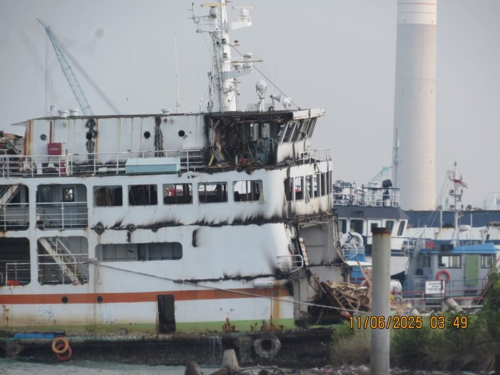 Izin Salvage yang diberikan kepada Teguh Abadisetiakawan melalui Keputusan Direktur Jenderal Perhubungan Laut dengan Nomor KP-DJPL 73 tahun 2025 dipersoal