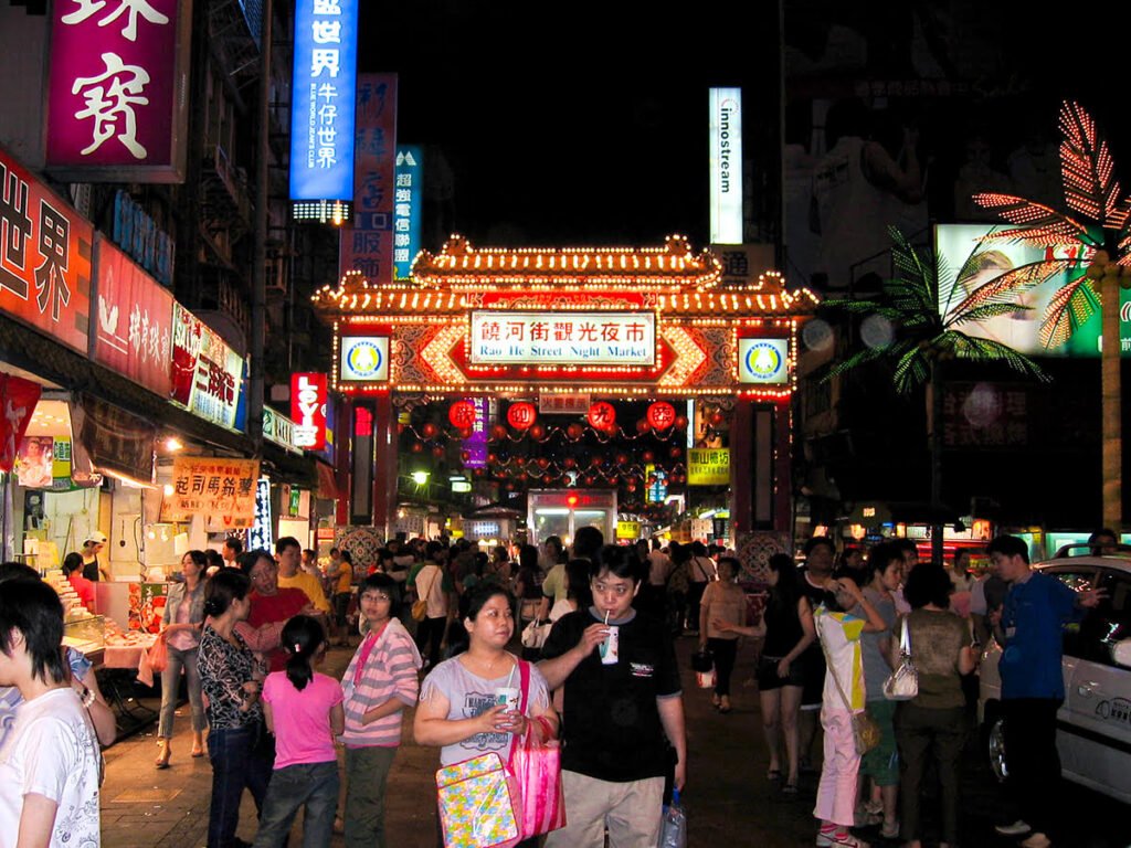 Experience Taipei food and drink Raohe Night Market.