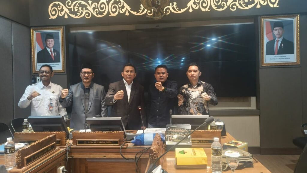 Dalam rapat resmi (Senin 23/6) bersama Komisi A DPRD Jatim, Aliansi Madura Indonesia (AMI), dan Badan Narkotika Nasional Kota (BNNK) Surabaya