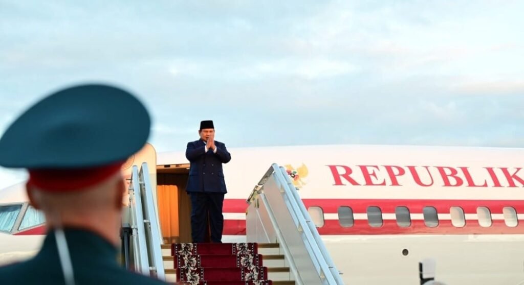 Presiden Republik Indonesia Prabowo Subianto mengakhiri rangkaian kunjungan resminya di Federasi Rusia dan bertolak kembali ke Tanah Air