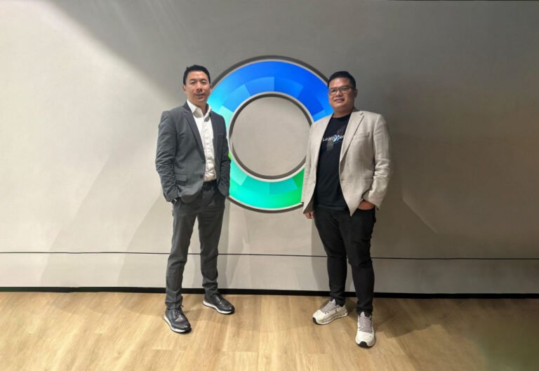 (Ki- Ka) Thomas Pramotedham, CEO Presight; Rafael Ibrahim, Founder & CEO AJARI