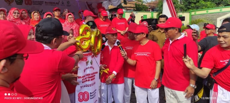 Acara pembukaan berlangsung pada Selasa (12/8/2025) di halaman Kantor Kemenag Kota Cilegon, dipimpin oleh Kepala Kantor Wilayah Kemenag Provinsi Banten, Dr. H. Amrullah, M.Si.