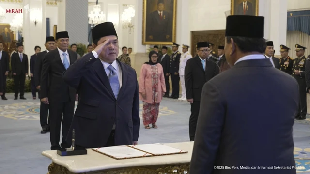 Presiden Prabowo Subianto melantik Erick Thohir sebagai Menpora saat upacara pelantikan di Istana Negara, Jakarta, Rabu (17/9/2025). Foto: YouTube/ Sekretariat Presiden