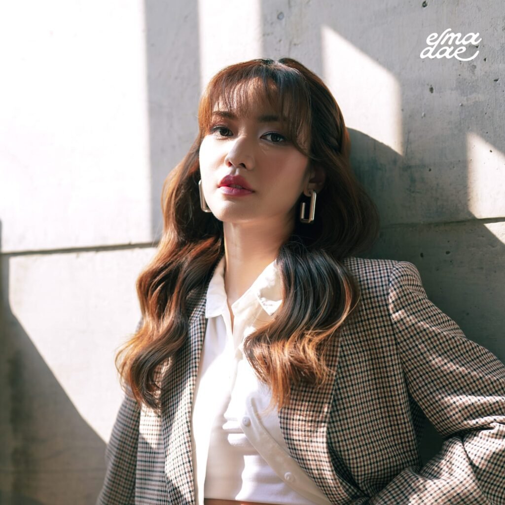 Penyanyi dan penulis lagu Elma Dae resmi merilis single ketiganya berjudul “Cinta Terindah”