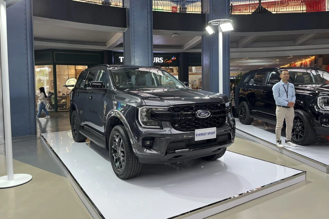 Tampilan Ford Everest Sport.