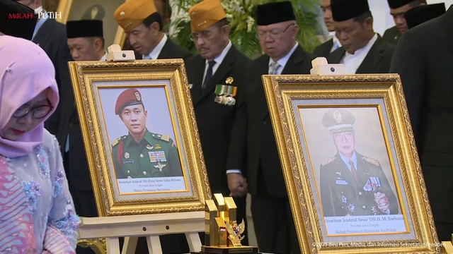 Suasana penganugerahan gelar Pahlawan Nasional 2025 di Istana Negara, Jakarta Pusat,Senin (10/11/2025).
Foto: Youtube/Sekretariat Presiden