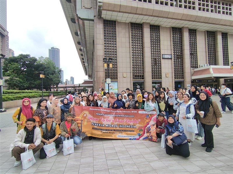 PMI di Taiwan mengikuti lokakarya pelatihan pemandu wisata pada Sabtu. (Sumber Foto : Mila Widya Sari, 1 November 2025)