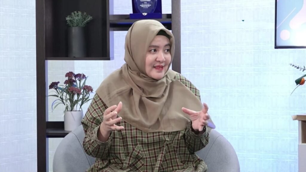  dr. Inggrid Tania, Ketua Perkumpulan Dokter Pengembangan Obat Tradisional dan Jamu Indonesia (PDPOTJI) 