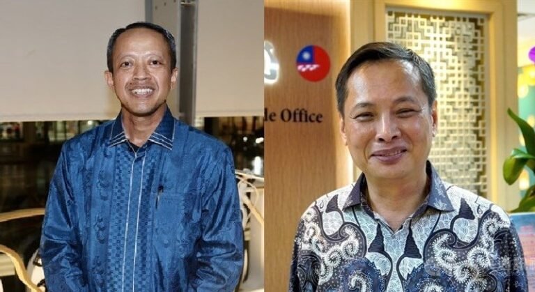 Kepala KDEI Taipei Arif Sulistiyo (kiri) dan Kepala TETO Indonesia Bruce Hung. (Sumber Foto : Dokumentasi CNA)