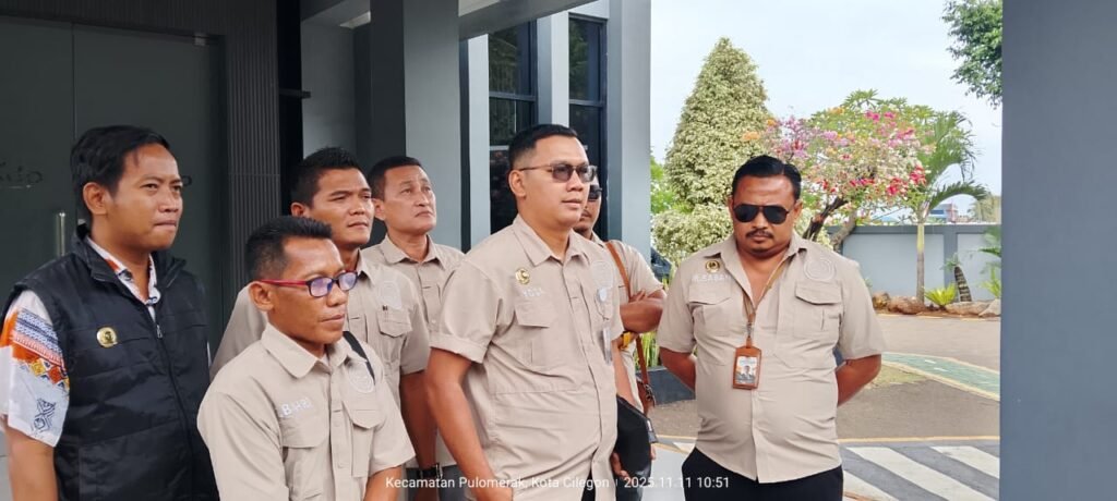 PKBH Pelita Keadilan Nusantara resmi melayangkan somasi kedua dan terakhir kepada PT ASDP Indonesia Ferry (Persero) Cabang Merak. FOTO : Budi05/PORTALBMI.ID