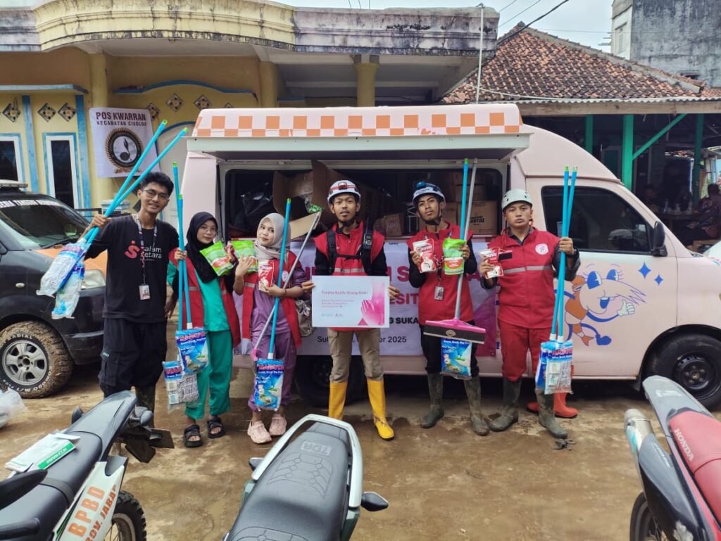 Tim Setara Peduli Bencana dari lembaga Salam Setara Foundation.