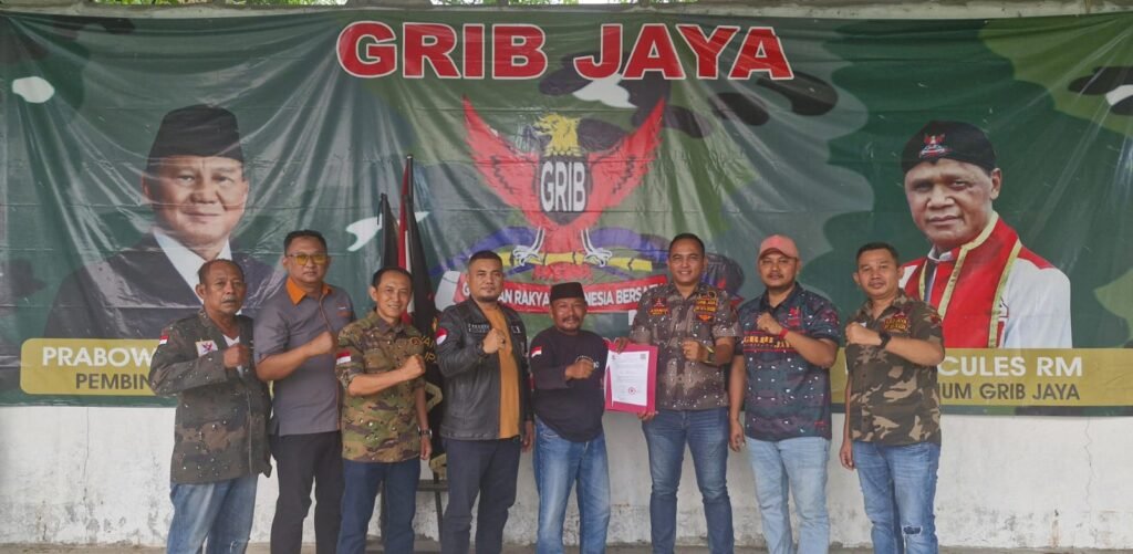 Asmedi resmi didaulat menjadi Ketua DPC GRIB Kota Cilegon. FOTO: Budi05-PBMI