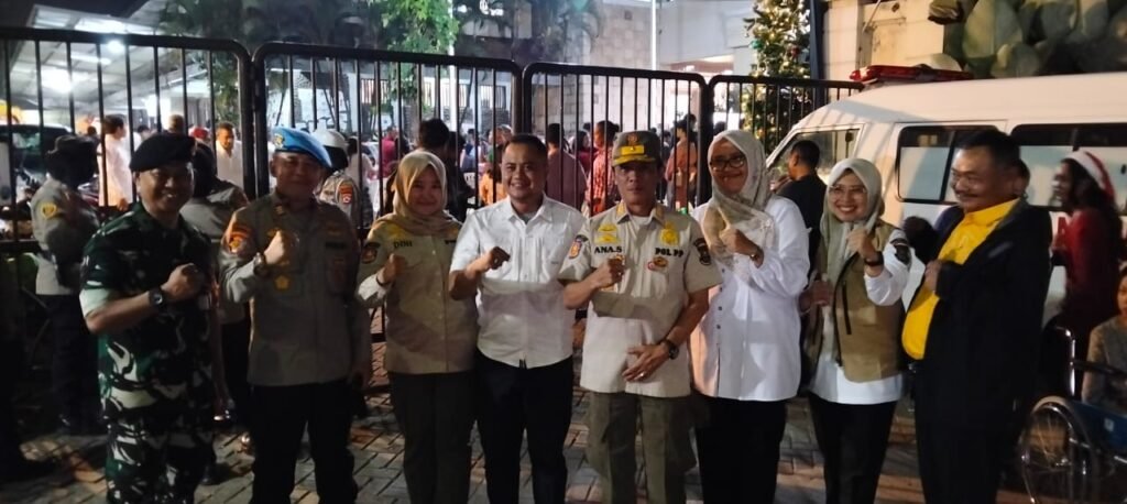 Kegiatan pengamanan dan Monitor kegiatan Natal di wilayah Sub Kogartap 0510/Tigaraksa . FOTO : portalbmi.id