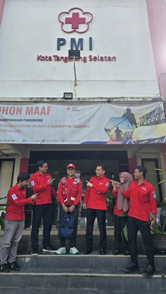 Pelepasan resmi dipimpin langsung oleh Wakil Ketua PMI Kota Tangsel, Tubagus Asep Nurdin di Markas PMI Kota Tangsel, Rabu, 3/12/2025. FOTO: Henny Anzani06-PBMI