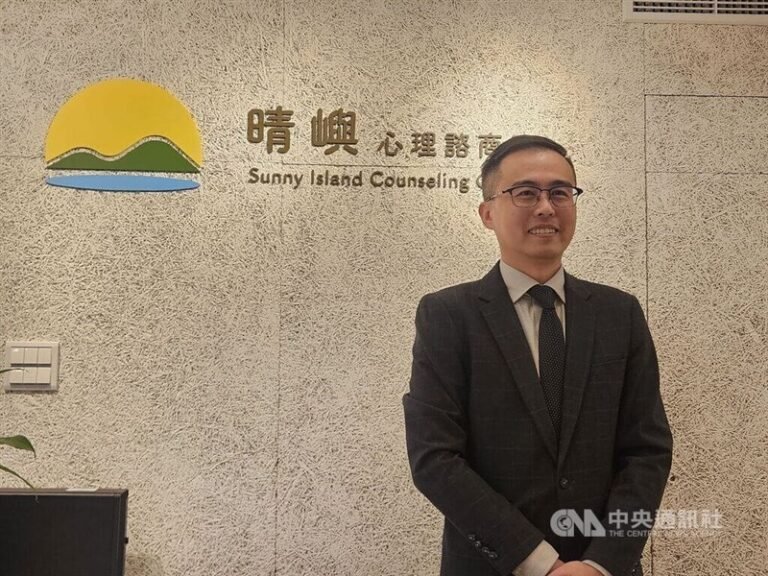 Direktur Sunny Island Counseling Center FCF Chang Wei-hung. (Sumber Foto : CNA, 6 Januari 2026)