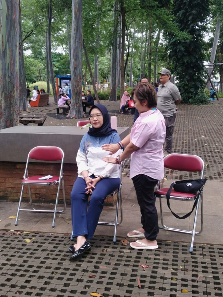 Kegiatan sosial pengobatan gratis yang berlangsung di Taman Ecopark, Jakarta (10/1/2026). FOTO: Allung06-PBMI
