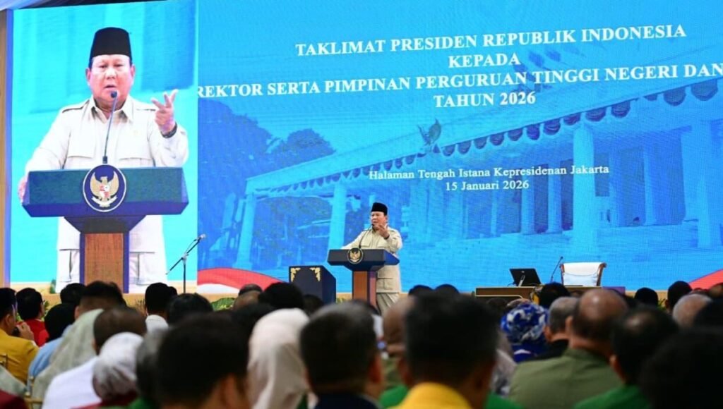 Presiden Prabowo Subianto menggelar Taklimat Presiden Republik Indonesia dengan Rektor serta Pimpinan Perguruan Tinggi Negeri dan Swasta Tahun 2026, pada Kamis, 15 Januari 2026. Foto: BPMI Setpres