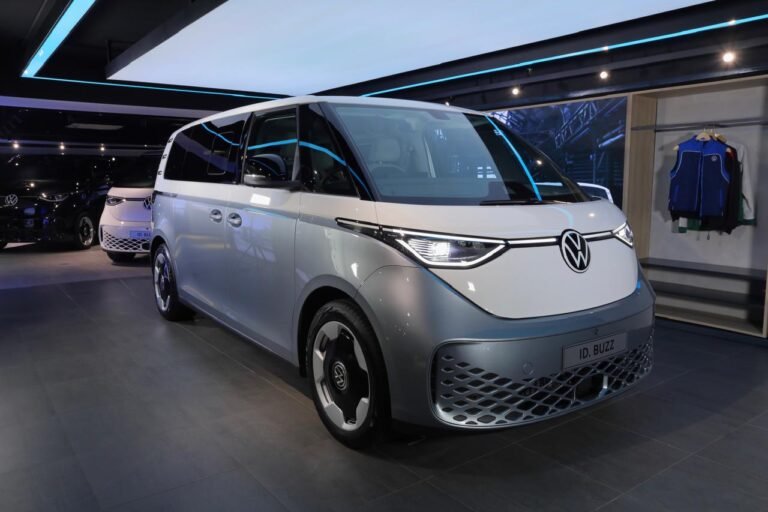 Volkswagen meluncurkan ID. Buzz BOZZ White Signature Edition. FOTO: Allung06-PBMI