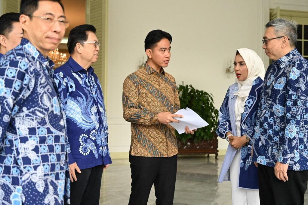 Wakil Presiden (Wapres) Gibran Rakabuming menegaskan komitmen pemerintah dalam memperkuat usaha kecil dan menengah (UKM). FOTO: BPMI Setpres/portalbmi.id