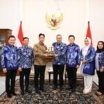 Wakil Presiden (Wapres) Gibran Rakabuming menegaskan komitmen pemerintah dalam memperkuat usaha kecil dan menengah (UKM). FOTO: BPMI Setpres/portalbmi.id