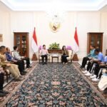 Gibran Rakabuming menerima audiensi Papua Football Academy (PFA) Elite Camp di Istana Wakil Presiden, Jakarta, Rabu (11/02/2026) siang. FOTO: BPMI Setpres/Budi05-portalbmi.id