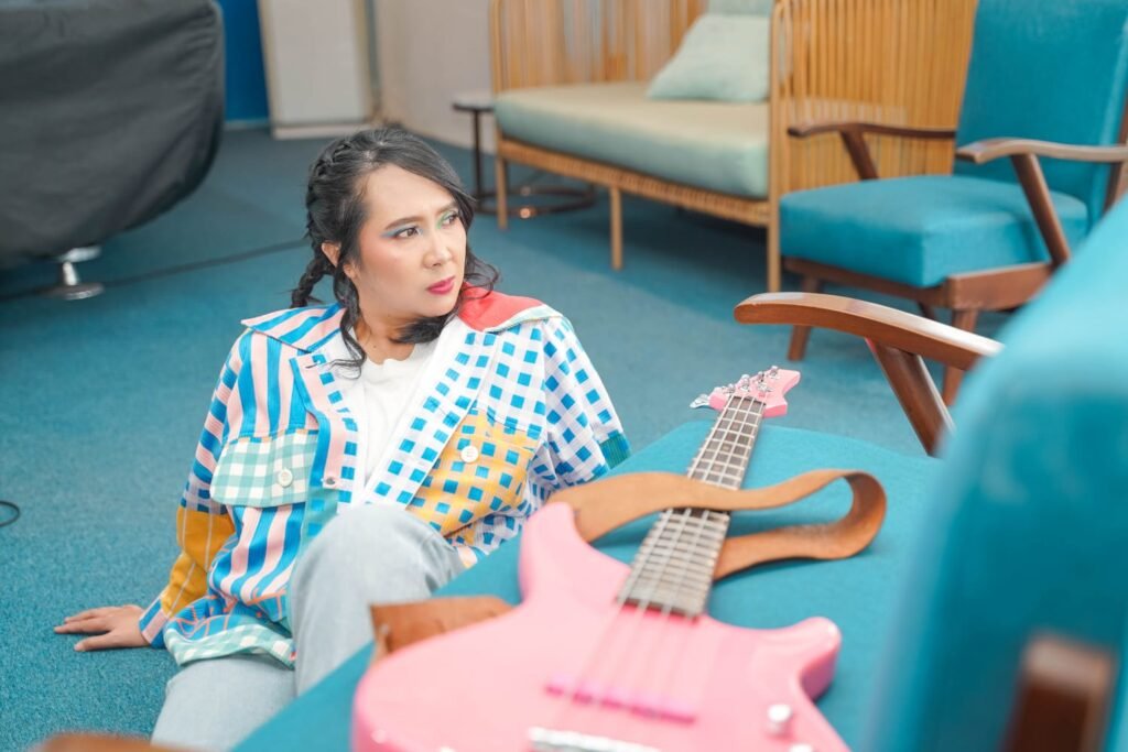 Band city pop asal Bogor, Billkiss, kembali memberi warna baru di industri musik Indonesia.