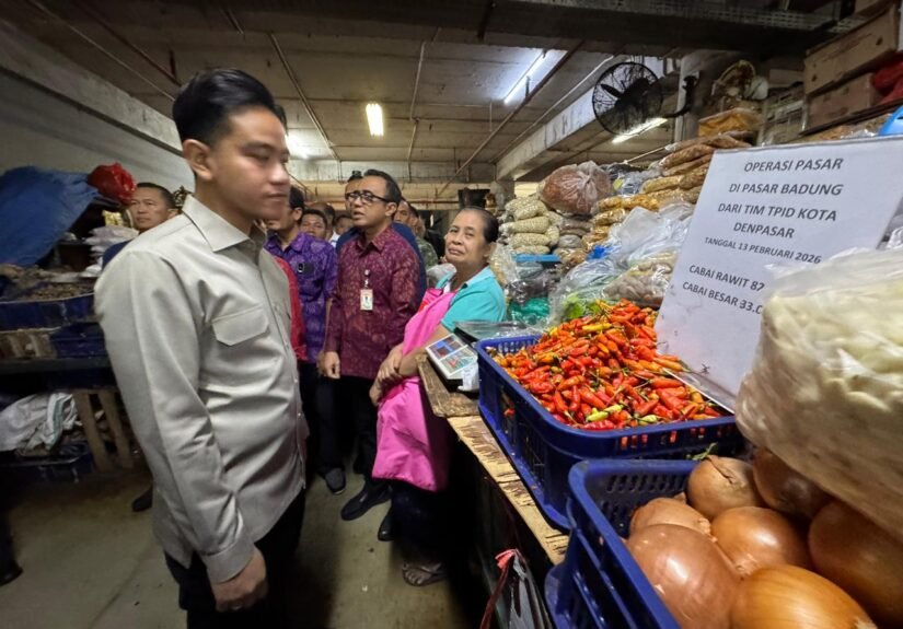 Wapres Gibran Rakabuming mengunjungi Pasar Badung, Kota Denpasar, Bali, Jumat (13/02/2026), FOTO: BPMI Setpres