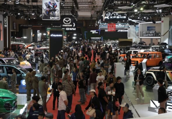 Memasuki hari-hari terakhir, IIMS 2026 semakin memanjakan pengunjung dengan beragam program dan promo. FOTO: Allung06/portalbmi.id