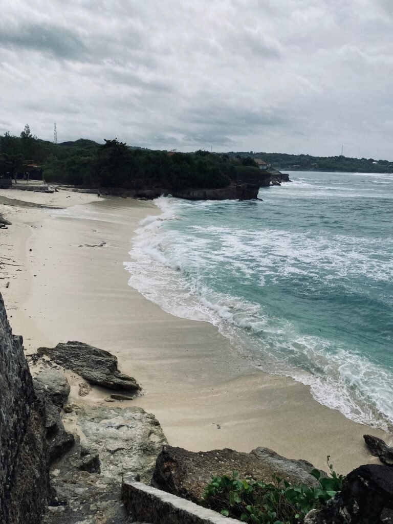 Dream Beach Nusa Lembongan. FOTO: Santi07/portalbmi.id