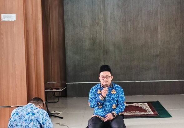 Firdaus.S.Ip., Dosen Ilmu Politik Sampaikan Kultum Ramadan di Mushollah Nuruddin Fisip Untan. FOTO: Firdaus06/portalbmi.id