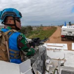 Pasukan penjaga perdamaian UNIFIL dari Indonesia sedang berpatroli di sepanjang Garis Biru di sekitar El Odeisse, Lebanon selatan. 16 Februari 2023. Pasqual Gorriz (UNIFIL) Foto: Pasqual Gorriz (UNIFIL