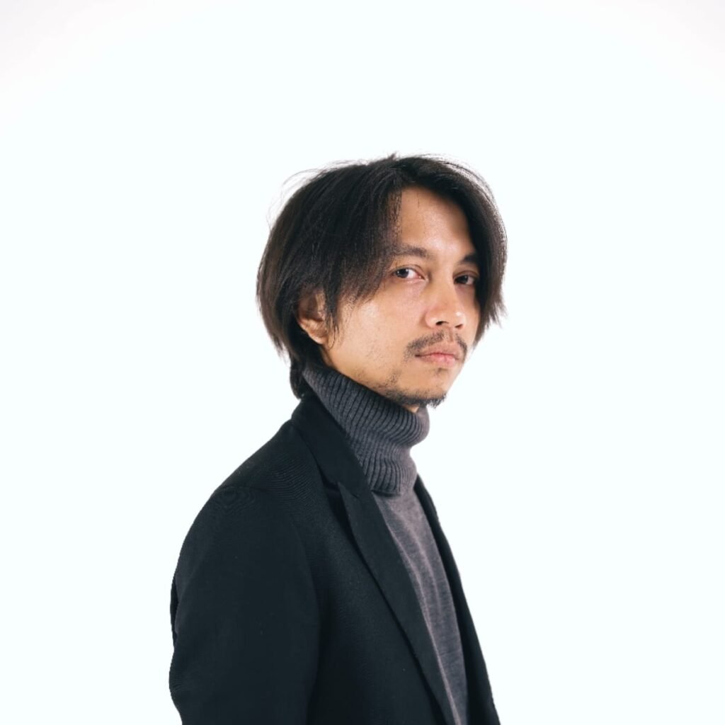 Fiersa Besari resmi kembali menyapa pendengarnya lewat lagu ‘Tulang Punggung’. FOTO: Allung06/portalbmi.id