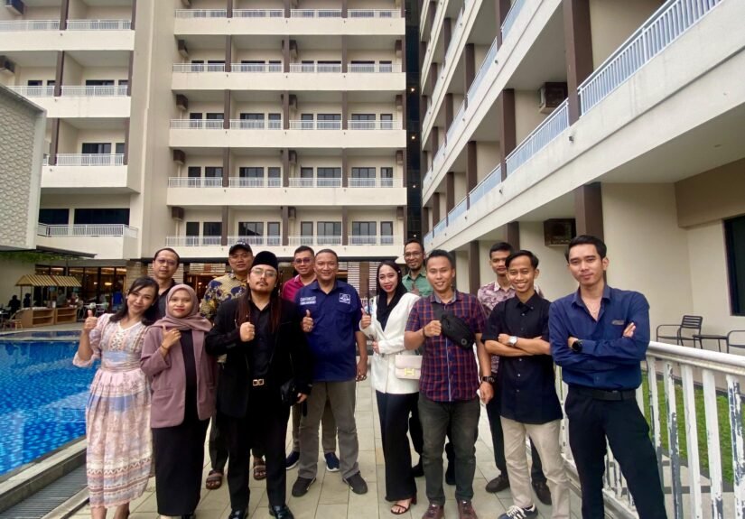 DPC PPKHI Banyumas Raya menggelar kegiatan Buka Puasa Bersama Serentak dengan tema “Buka Puasa Serentak PPKHI dengan Rekan Sejawat”. FOTO: Imam07/portalbmi.id