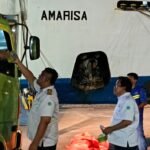 Kepala Cabang Merak PT Pelayaran ALB Alhadi Lampung Berjaya Ramadani, Kepala Operasional Huseri, Kapten KMP Amarisa M. Rizal Machmuddin. FOTO: Budi05/portalbmi.id