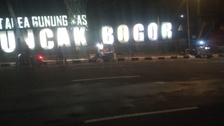 Kondisi jalur Puncak Bogor dalam keadaan aman dan lancar sepenuhnya. FOTO: Imam07/portalbmi.id