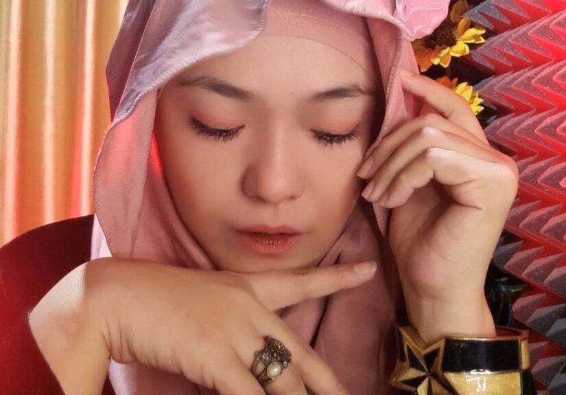 Sundari Gasong kembali hadir dengan karya terbaru bertajuk “SEDIH” sebagai single keduanya. FOTO: Allung06/portalbmi.id