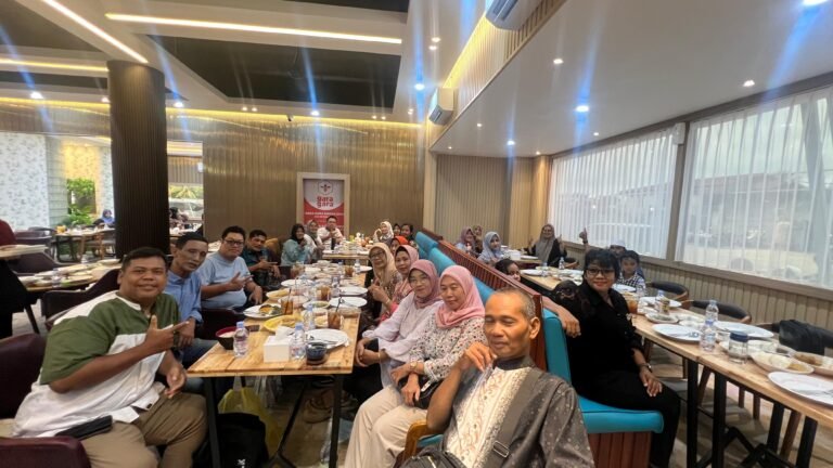 Komunitas UMKM Borneo Istimewa menggelar kegiatan buka puasa bersama. FOTO: Firdaus06/portalbmi.id