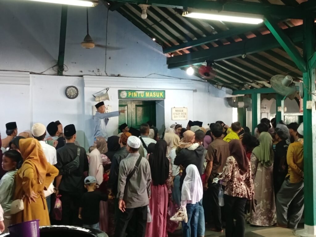 Tradisi sawalan yang menjadi bagian tak terpisahkan dari perayaan Idul Fitri di Provinsi Banten. FOTO: Achie06/portalbmi.id