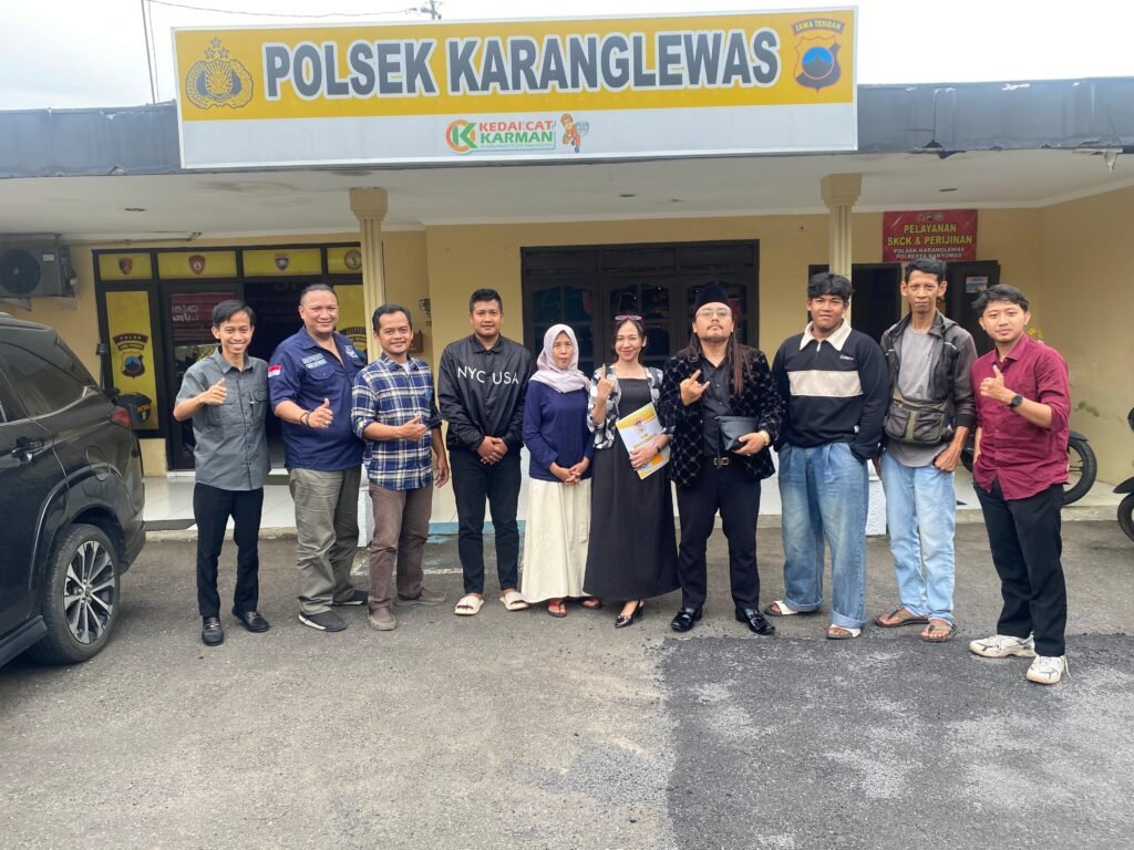 Untuk menyelesaikan perkara, Lasmini menggandeng Adv. Nanang Kunto Adi, S.H. dan Adv. Abdul Latif Heriyadi, S.H. sebagai kuasa hukum. FOTO: Imam07/potalbmi.id