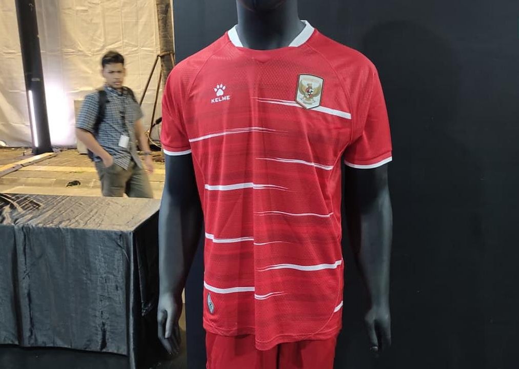 Kelme resmi meluncurkan jersey baru Timnas Indonesia. FOTO: portalbmi.id
