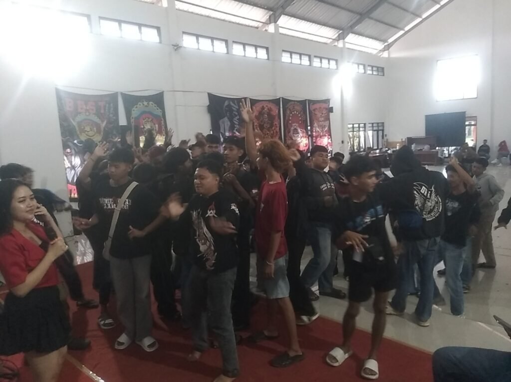 Perkumpulan Pencak Silat Pagernusa menggelar acara Halal Bihalal Bastra pada Rabu (25/3). FOTO: Imam07/portalbmi.id