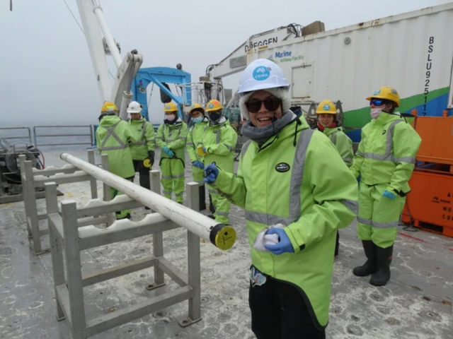 Ezra Timothy Nugroho (25 tahun) selama 57 hari penelitian di Antartika. Foto: Dok. Pribadi