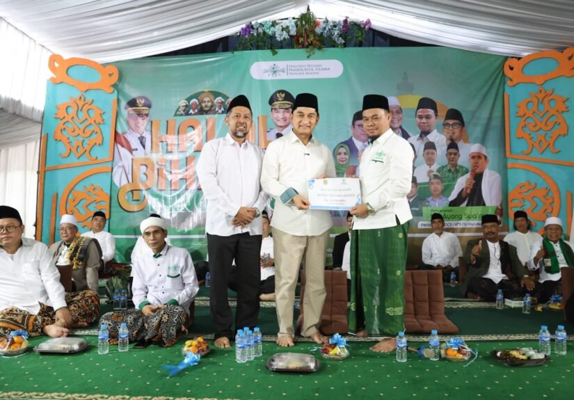 Wagub Dimyati saat menghadiri acara Halal Bihalal Pengurus Wilayah Nahdlatul Ulama (PWNU) Provinsi Banten. FOTO: Setda Provinsi Banten