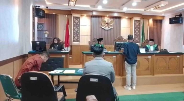 Pengadilan Agama (PA) Cilacap menggelar sidang perdana perkara nomor 1512/Pdt.G/2026/PA.Clp terkait dugaan Perbuatan Melawan Hukum (PMH). FOTO: Imam07/portalbmi.id