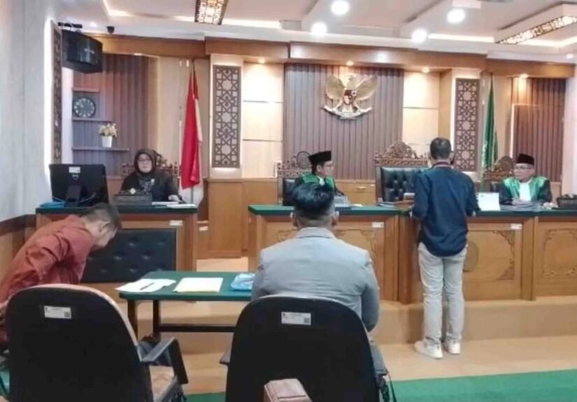 Pengadilan Agama (PA) Cilacap menggelar sidang perdana perkara nomor 1512/Pdt.G/2026/PA.Clp terkait dugaan Perbuatan Melawan Hukum (PMH). FOTO: Imam07/portalbmi.id