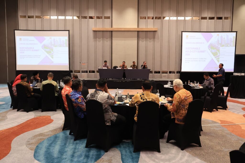 Banten menyambut baik penguatan wilayah aglomerasi Jakarta, Bogor, Depok, Tangerang, Bekasi, Puncak dan Cianjur (Jabodetabekpunjur) yang diinisiasi oleh Pemerintah Kabupaten (Pemkab) Tangerang. portalbmi.id