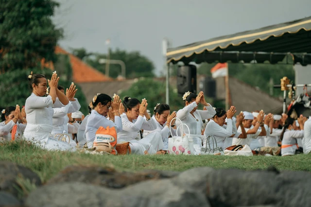 Seremoni tradisional di Bali. Foto: el jusuf/Pexels